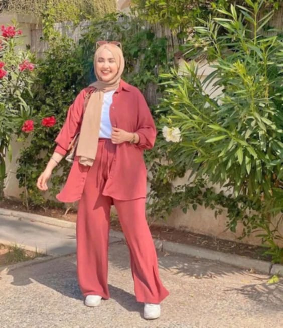 تألّقي بإطلالة راقية وعصرية – ملابس نسائية مختارة بعناية